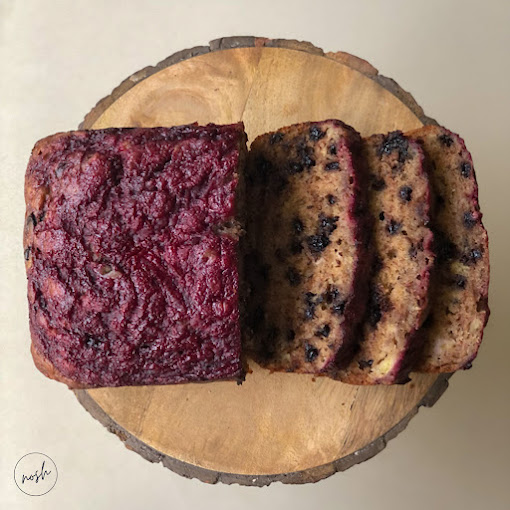 Berry loaf cake
