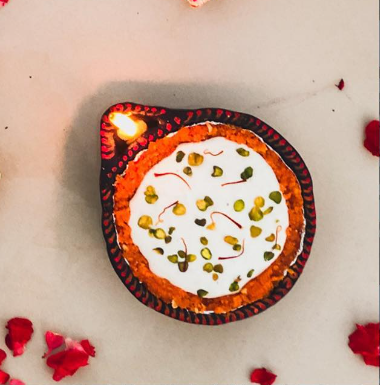 Diya dessert with pistachios